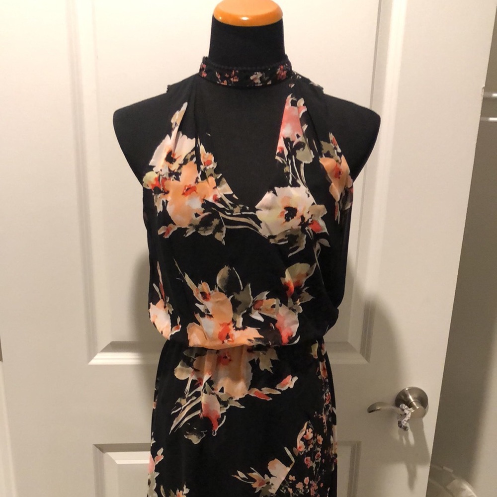 WHITE HOUSE BLACK MARKET HALTER DRESS